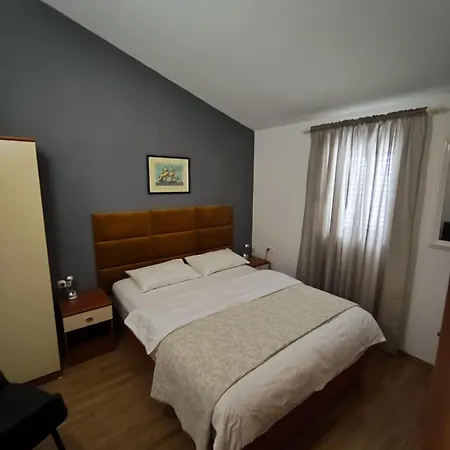 Apartament Tomic Biograd Na Moru