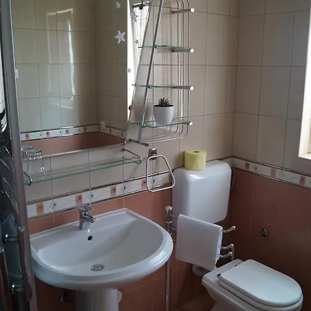 Apartament Tomic Biograd Na Moru