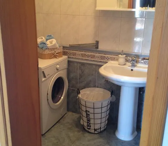 Tomic بيوغْغاد نا موغو