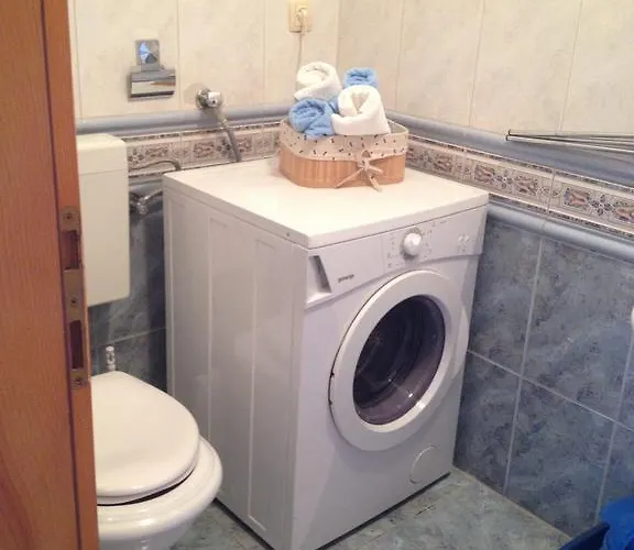 Tomic * بيوغْغاد نا موغو