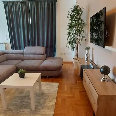 Tomic Apartment