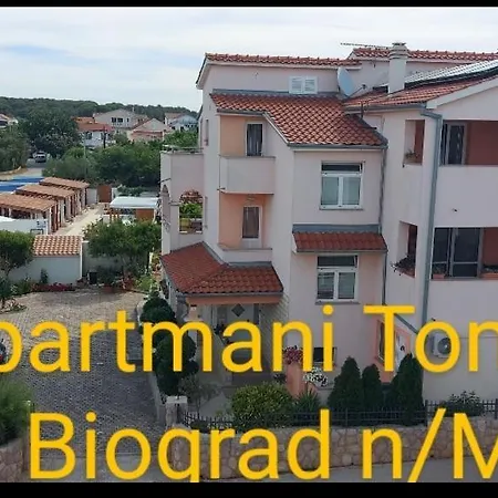 Apartment Tomic *