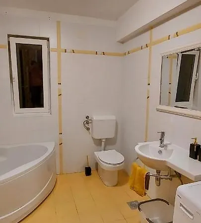 Tomic Apartman Biograd na Moru