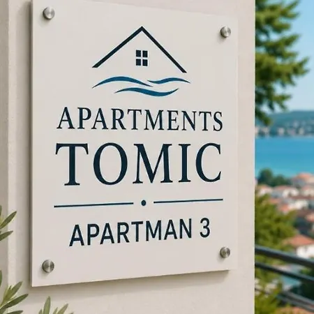 Apartment Tomic *