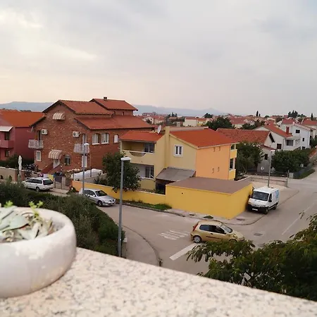Tomic * Biograd Na Moru