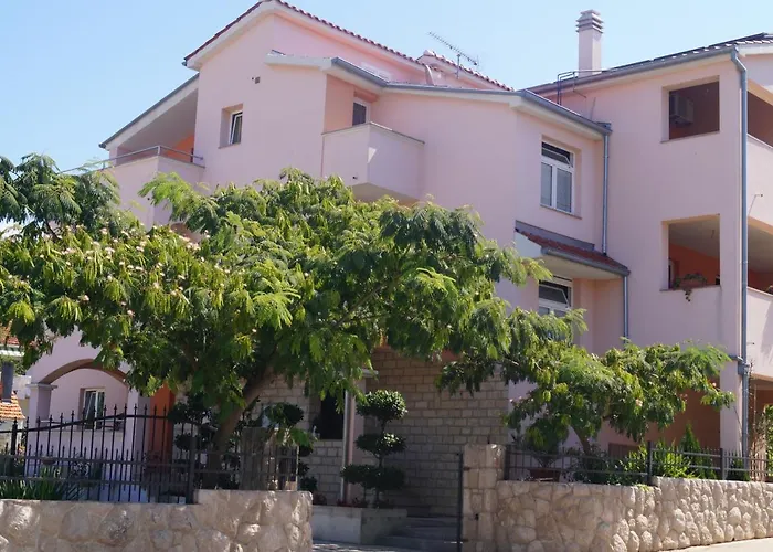 Tomic Apartman *