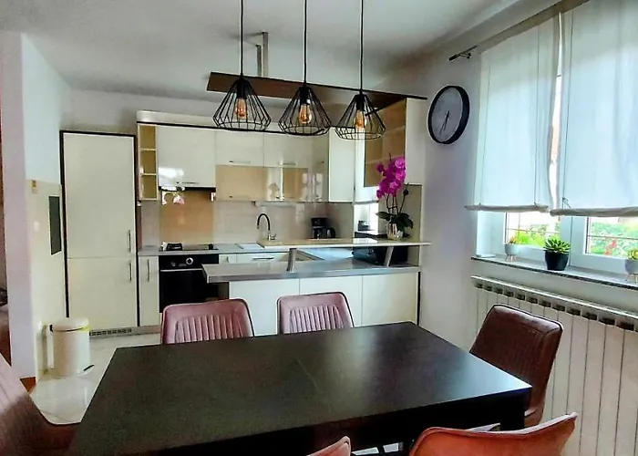 Apartman Tomic *