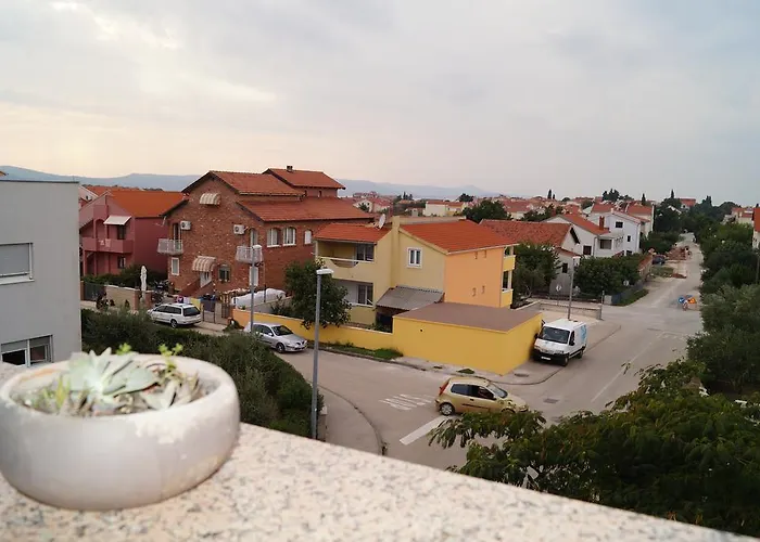 Tomic * Biograd na Moru